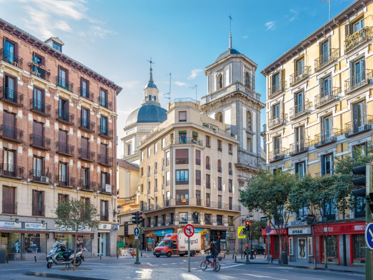 Madrid copa los barrios más caros para comprar o alquilar casa en las grandes ciudades