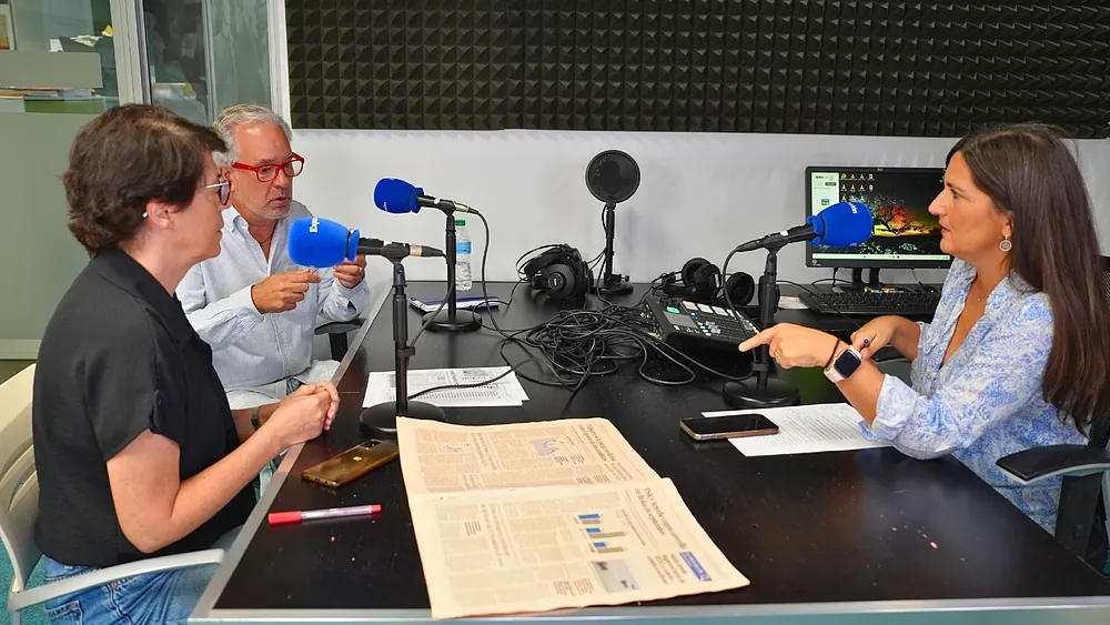 Amparo Polo, responsable de Estrategia Digital de EXPANSIÓN, Mayte Ayuso, redactora jefe de Finanzas y Mercados de EXPANSIÓN y Enrique Utrera, redactor de EXPANSIÓN.