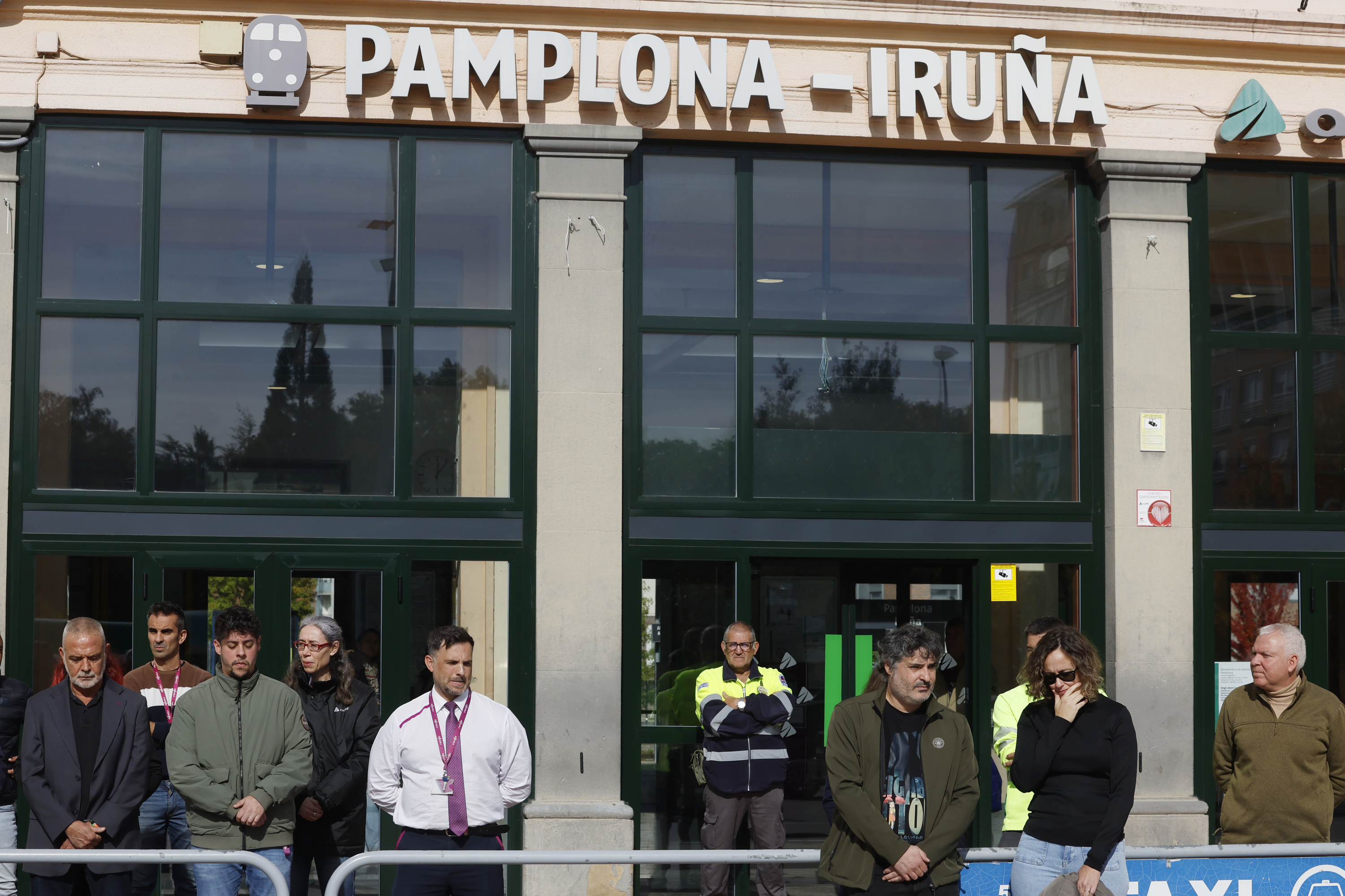 Concentración este jueves en la estación de Pamplona-Iruña.